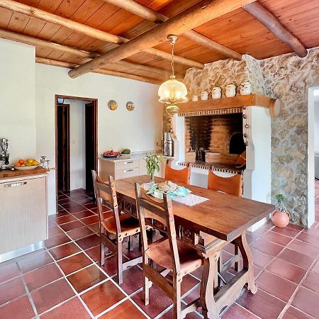 Quinta Mourada Bed & Breakfast Sao Bartolomeu dos Galegos e Moledo Ngoại thất bức ảnh