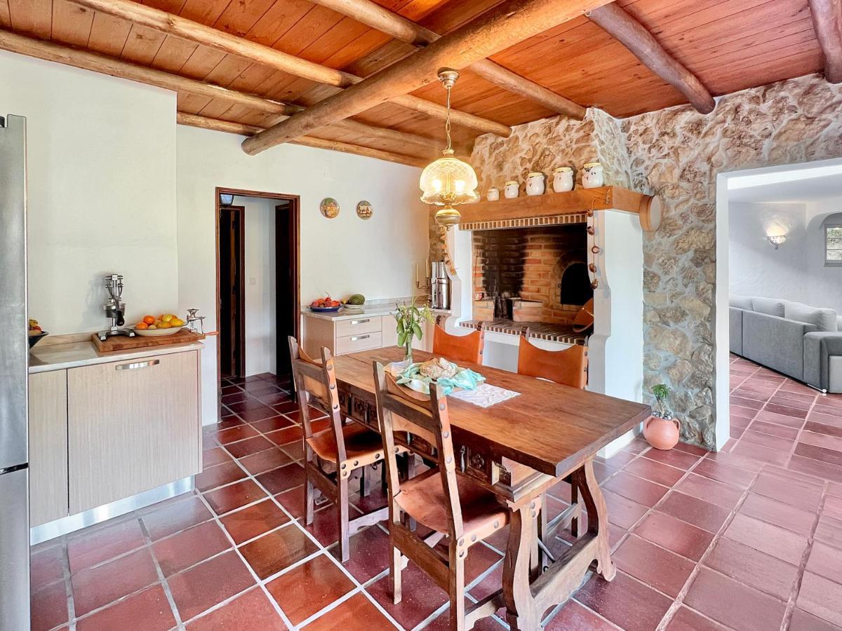 Quinta Mourada Bed & Breakfast Sao Bartolomeu dos Galegos e Moledo Ngoại thất bức ảnh