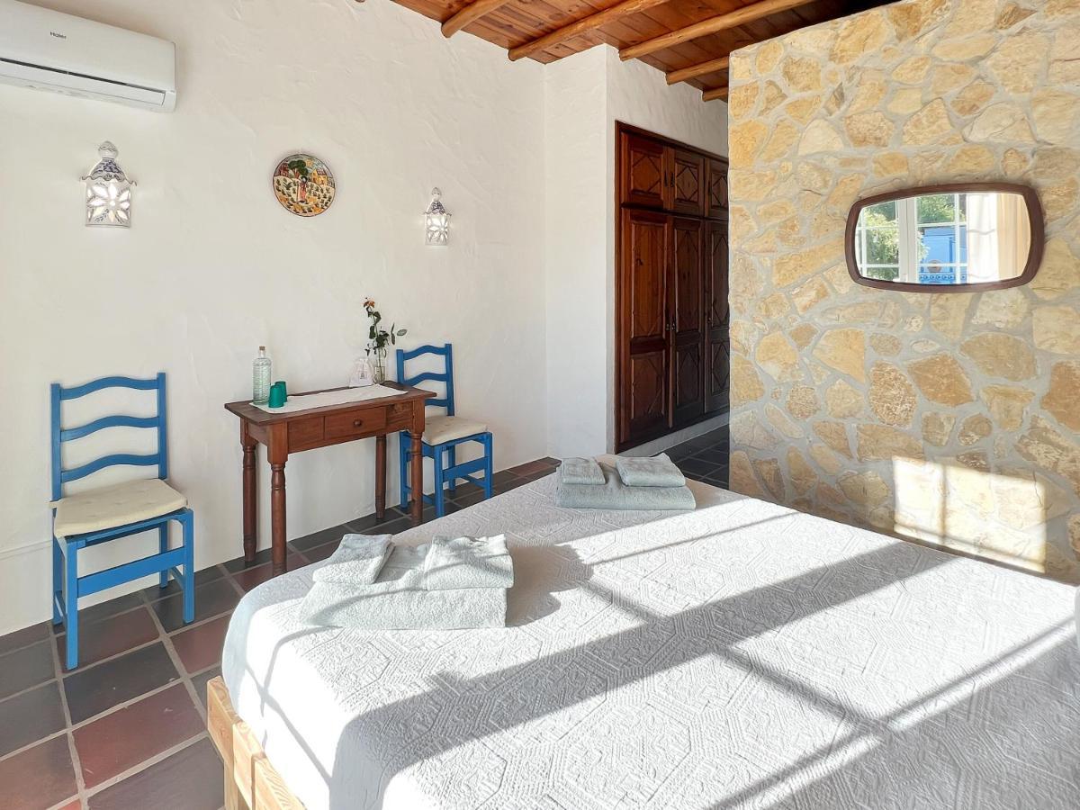 Quinta Mourada Bed & Breakfast Sao Bartolomeu dos Galegos e Moledo Ngoại thất bức ảnh