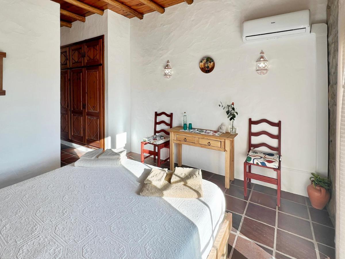 Quinta Mourada Bed & Breakfast Sao Bartolomeu dos Galegos e Moledo Ngoại thất bức ảnh
