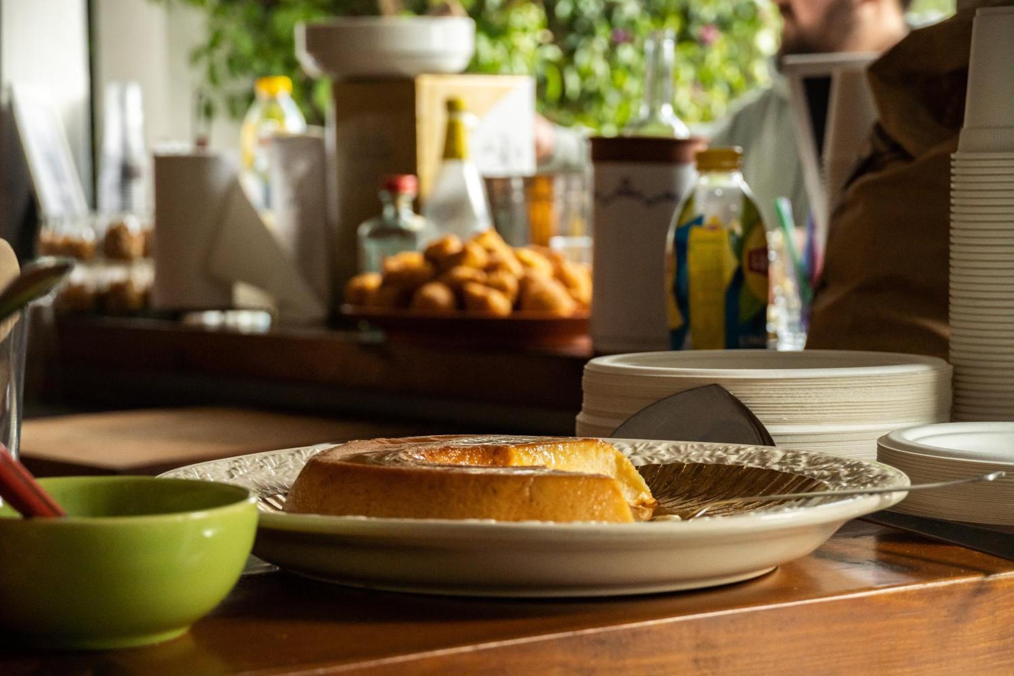 Quinta Mourada Bed & Breakfast Sao Bartolomeu dos Galegos e Moledo Ngoại thất bức ảnh